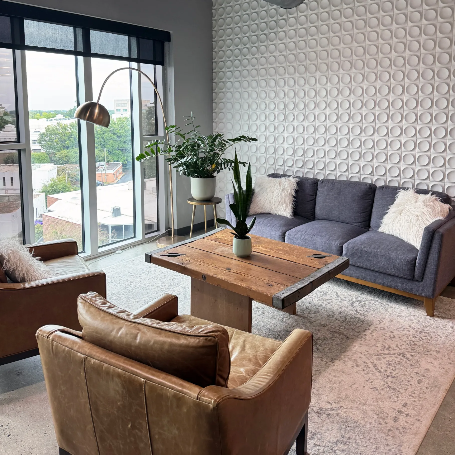 Guardian Service office lounge